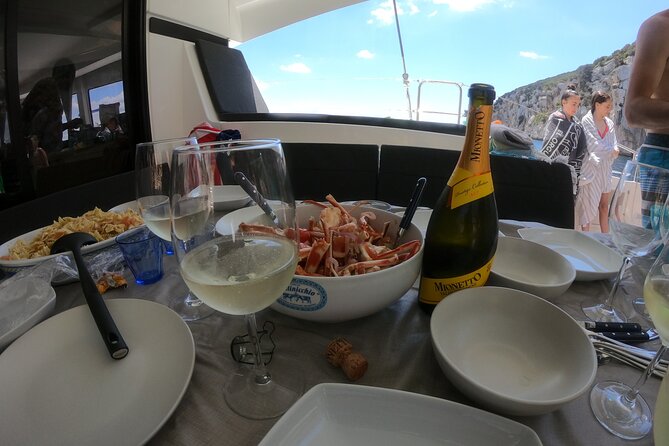 Catamaran Alghero, Catamaran Sailing Day Trip - Who should book this Alghero sailing day?