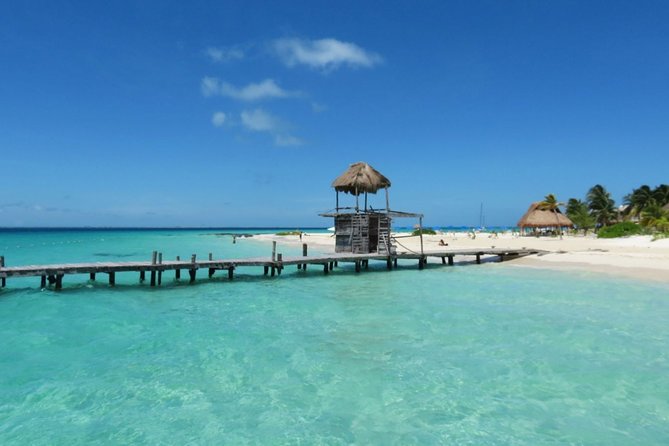 Catamaran Sailing and Snorkeling to Isla Mujeres from Cancun - What to expect from the Mexican buffet