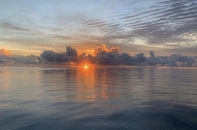Catamaran Sunset Sail - The sailing question you should settle before paying