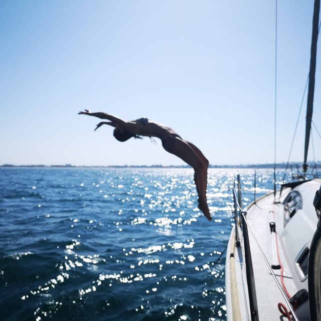 Catania: Coastline Sailing Trip 6hr with Aperitif and Lunch - Is $134.81 good value for six hours?