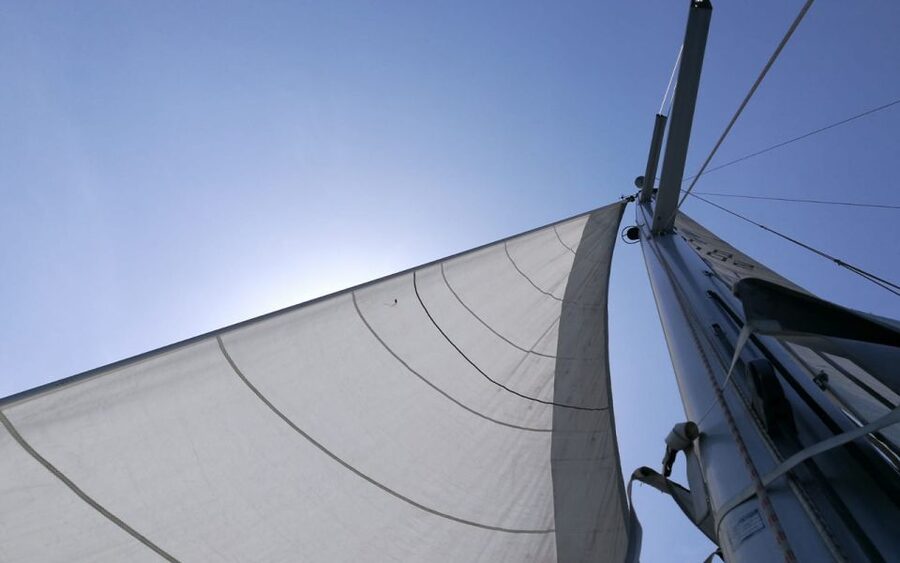 Catania: Guided Sunset Sailing Trip with Aperitif & Prosecco - Crew Service Makes the Difference
