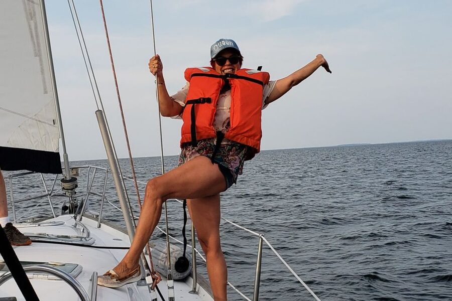 Chesapeake Beach: Beautiful Day Sailing the Chesapeake Bay - Calvert Cliffs from a waterside view