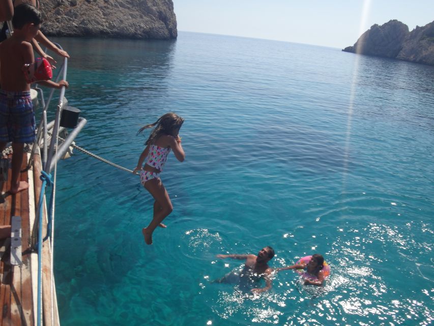 Chios: Sailing Boat Cruise to Oinouses with Meal & Drinks - Key points to know before sailing