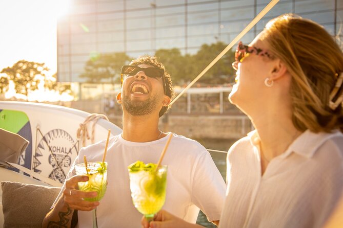 Cocktails Workshop & Sailing Cruise from Barcelona - Starting with the hands-on workshop