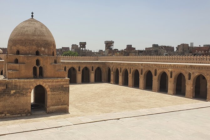 Coptic Cairo, Mosques , sailing on Nile and Bazaar Private Tour with Lunch - Al-Hakim Mosque and the first look at Islamic Cairo