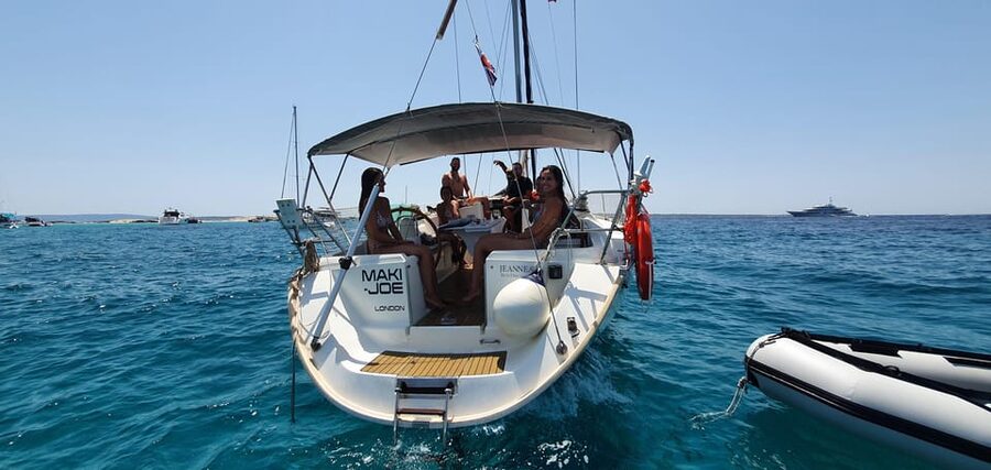 Day Sail tour from Ibiza to Formentera - What the sailing time adds