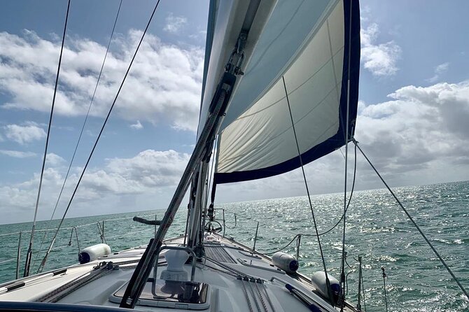 Day Sailing Adventure in the Florida Marine Sanctuary - Setting sail from Marathon