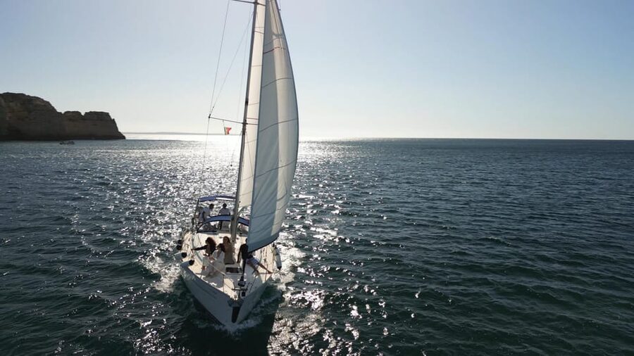 Daytime Sailing Adventure near Lagos and Luz! - Setting out from Marina Lagos