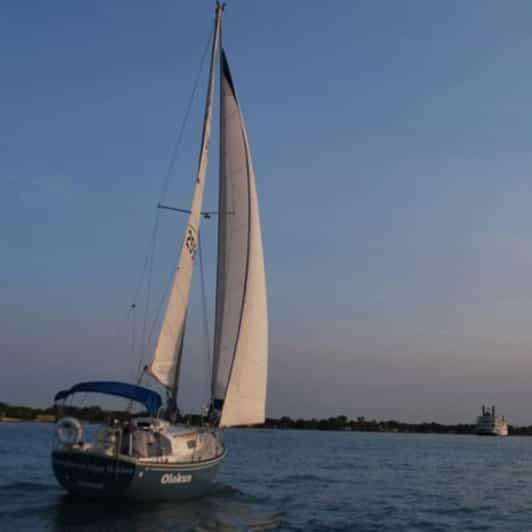 Detroit: Sailing Tour on the Detroit River - Why the Detroit River is the main attraction