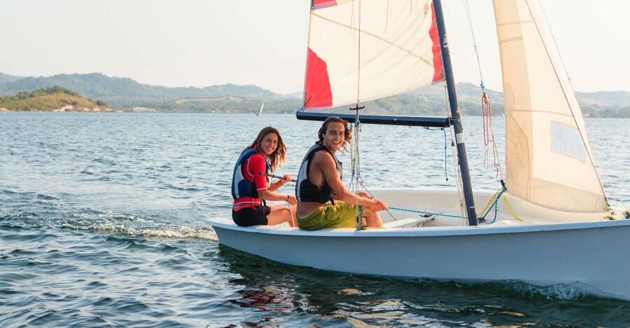 Dinghy Sailing Lesson in Menorca - July and August: Longer Shared Sessions