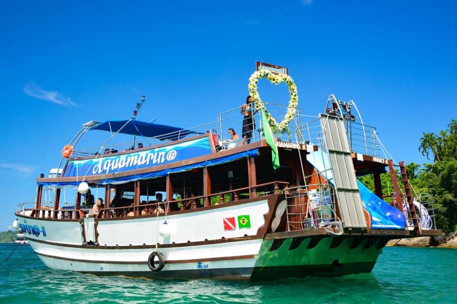 Discover Paraty's Best Islands on an Exclusive Schooner Tour - Lagoa Azul is the best stop for clear water