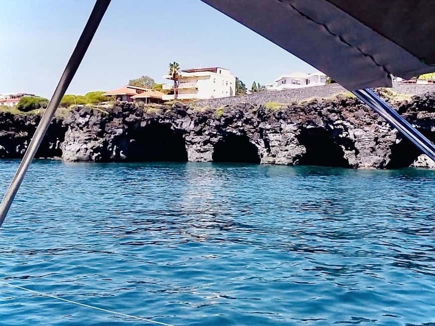 Discover the magic of sailing: a boat tour in Catania - Who will enjoy this Catania boat trip