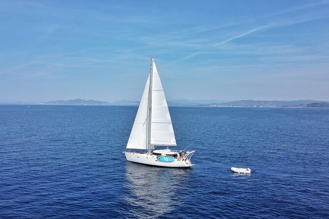 Discovery of Sailing Porquerolles with meals included - Key points to know before booking