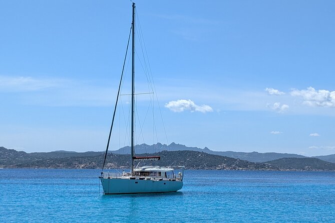 Discovery of Sailing Porquerolles with meals included - Returning toward La Capte under sail