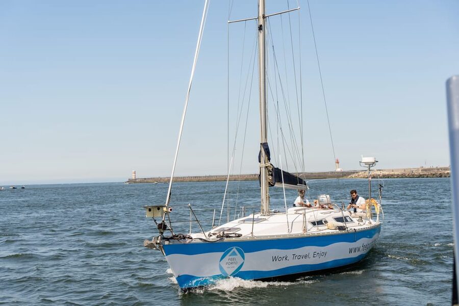 Douro River Cruise with Cheese & Tonic Porto in a Sailboat - São Pedro da Afurada and the first stretch of river
