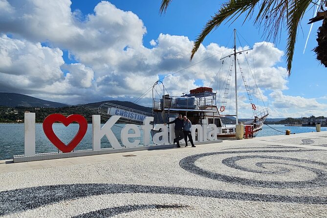 Dreamy Sails Daily Cruises at Argostoli Kefalonia Island - Third stop: White Rocks Beach and the pool bar