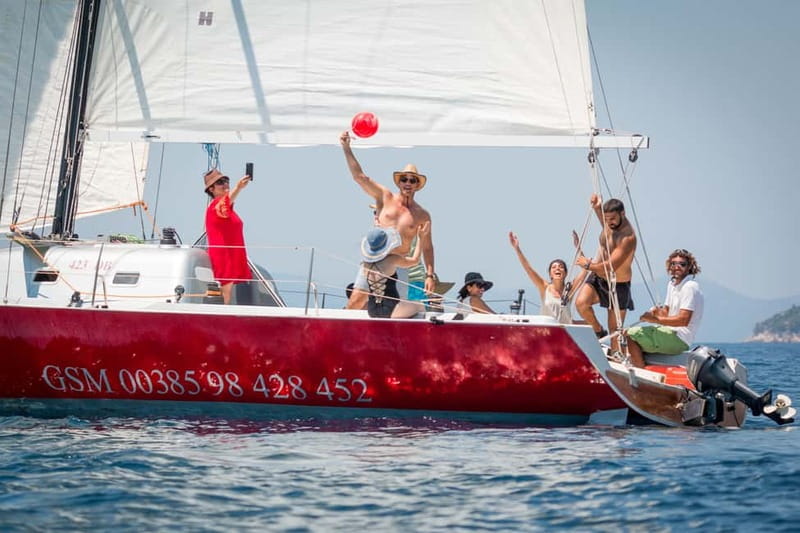 Dubrovnik: Private Elaphiti Islands Sailing Tour - Reaching the Elaphiti Islands and choosing your stop