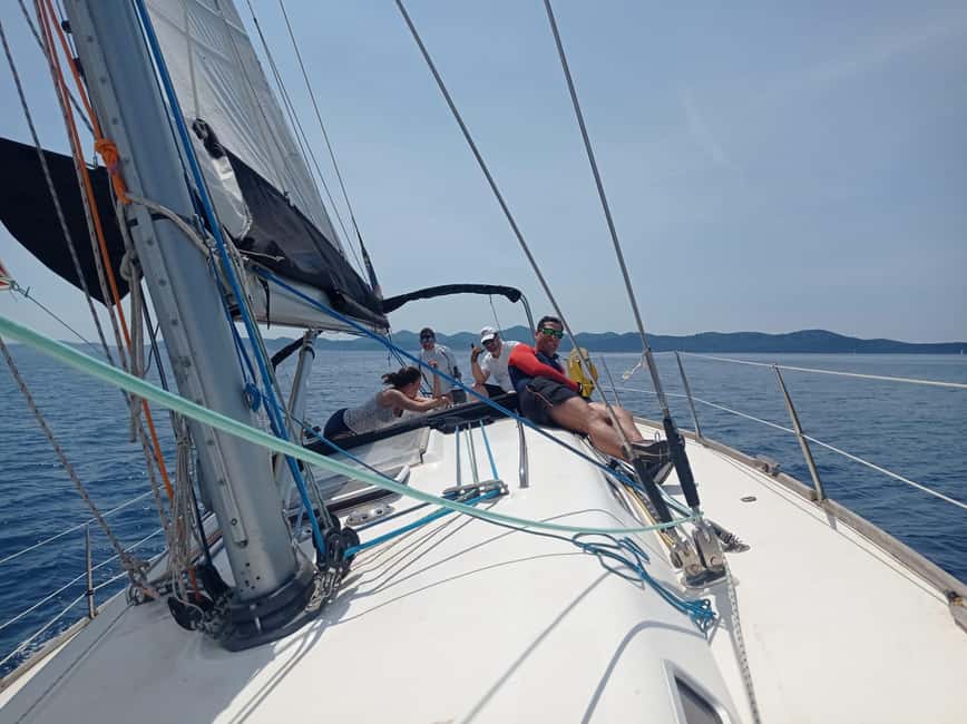 Elegant Day-Sailing Tour-Lunch&Drinks included - Who should book this day?