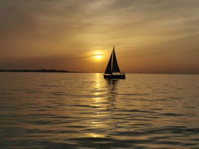 Elegant Sunset cruise under sails,large yacht,full comfort