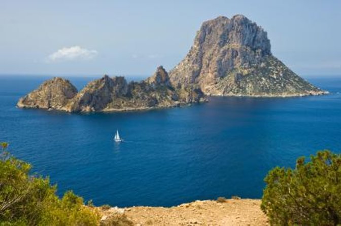 Es Vedra Sailing Voyage - At a glance
