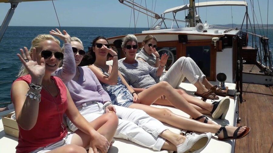 Estepona: Dolphin Watching Sailboat Cruise with Drink - The dolphin search and wildlife luck