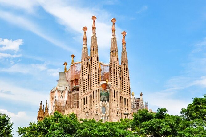 Family Sailing Tour in Barcelona - Key points at a glance
