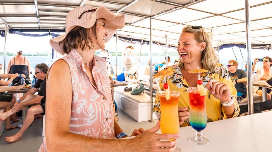 Fiji: South Sea Sailing Experience with Lunch & Drinks - A sand cay stop with time to slow down
