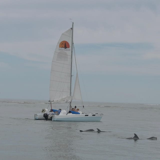 Folly Beach: Private Daytime or Sunset Sail, cooler provided - Daytime or sunset: choosing the better departure