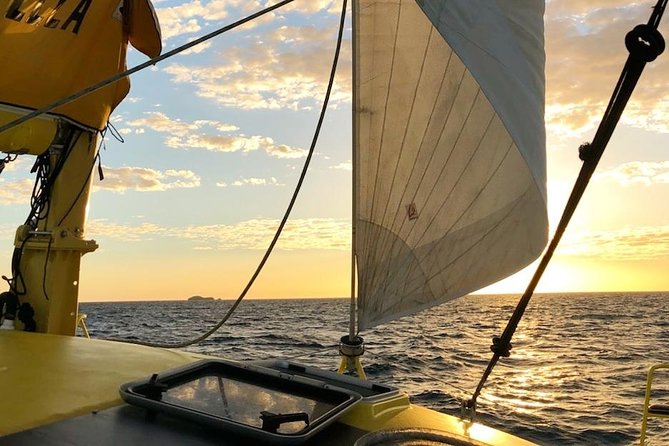 Fremantle Twilight Sail - Sparkling wine, snacks, and your own drinks