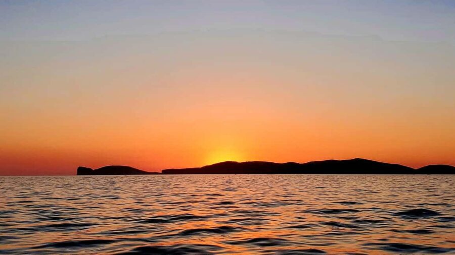 From Alghero: sunset on a sailing boat with aperitif - What $91 buys you