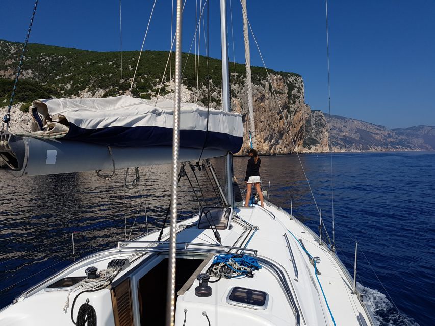 From Arbatax: Gulf of Orosei Sail Boat Trip with Lunch - The crew makes a real difference