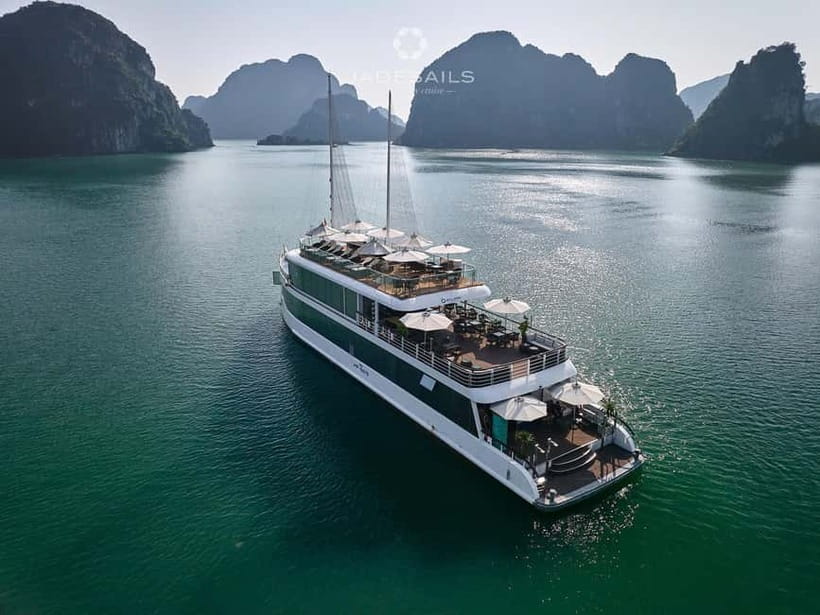 From Hanoi: Top-Rated Ha Long Bay Day Cruise with Jade Sails - The ride back to Hanoi