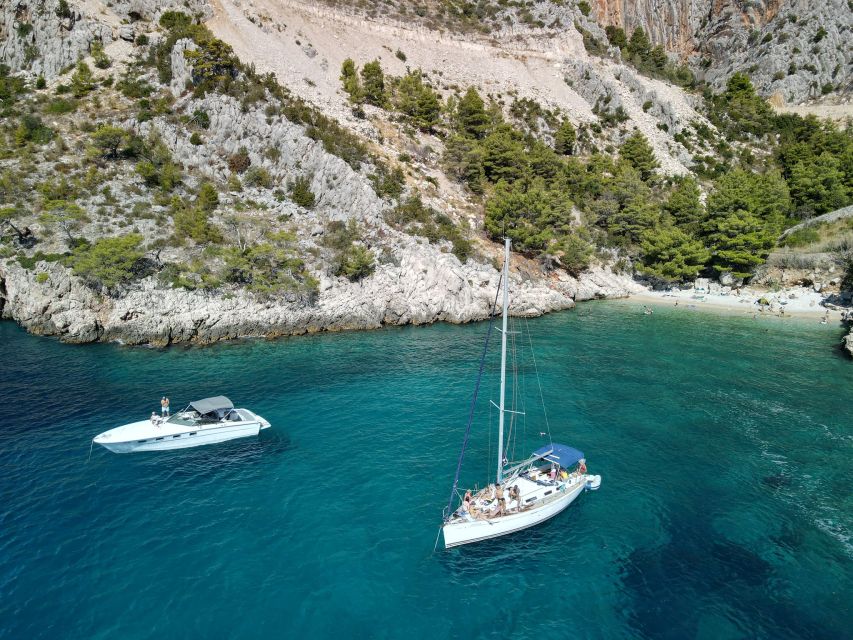 From Hvar: Pakleni Islands & Red Rocks Comfort Sailboat Tour - Practical ways to prepare