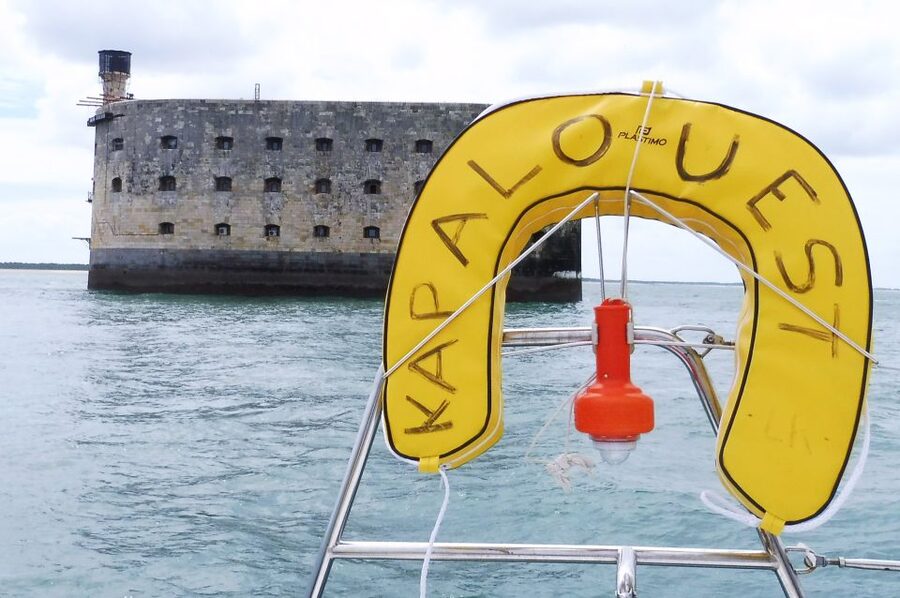 From La Rochelle: Sailing Cruise to Fort Boyard - Practical details at a glance