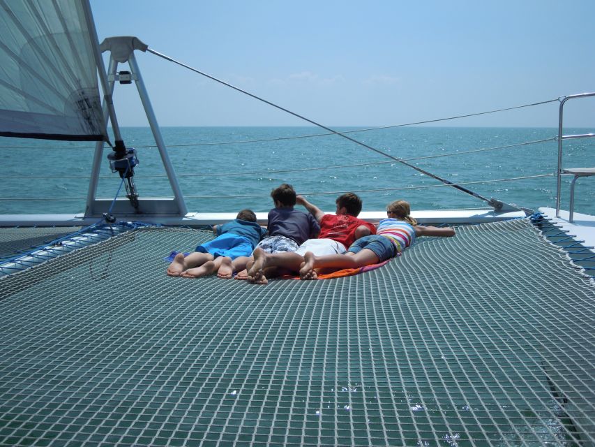 From La Rochelle: Sailing Cruise to Fort Boyard - Crossing La Rochelle Bay under sail