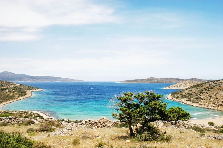 From Naxos: Schinoussa and Iraklia Sailing Cruise with BBQ - Crew, comfort, and the rough-water question