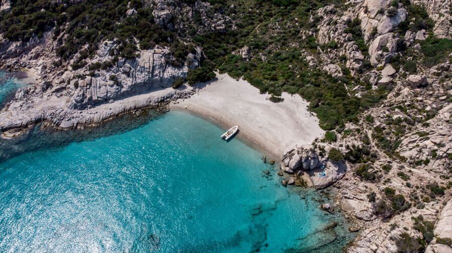 From Palau or La Maddalena: Archipelago Sailing Ship Tour - Why this boat is a better fit than a giant ferry