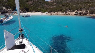 Sailboat tour in La Maddalena Archipelago