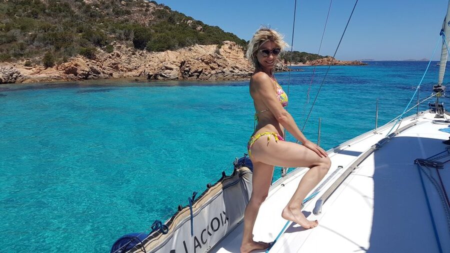 From Palau: Sailboat tour in La Maddalena Archipelago - Lunch with fish, wine, and Sardinian sweets