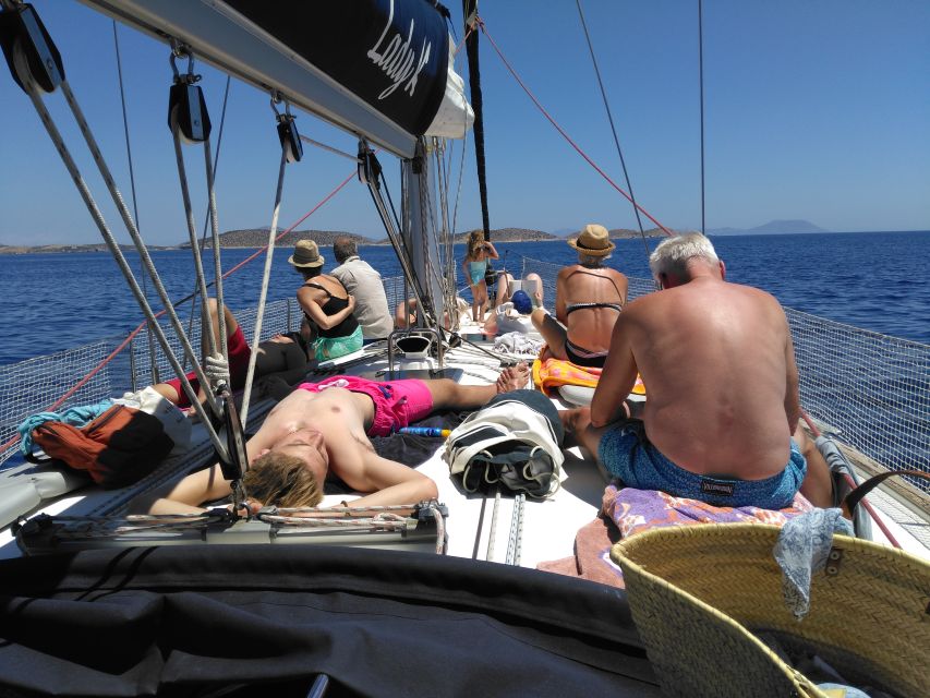From Paros: Private Sailing Cruise with Lunch and Snorkeling - Panteronisi and the Blue Lagoon