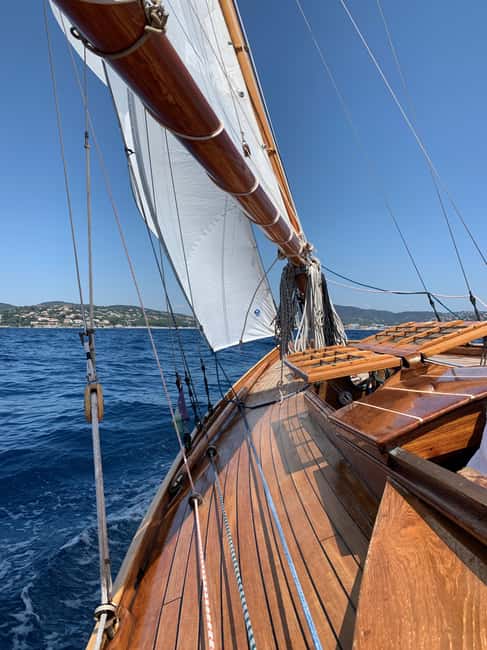 From Port Grimaud: Half-Day Classic Yacht Sailing Experience - Why LONA II makes this more than a boat ride
