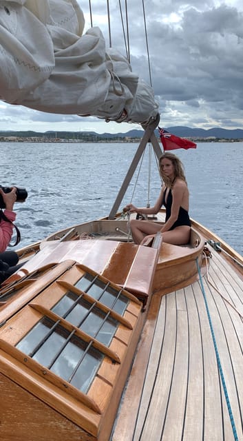 From Port Grimaud: Half-Day Classic Yacht Sailing Experience - Life on deck and inside the yacht