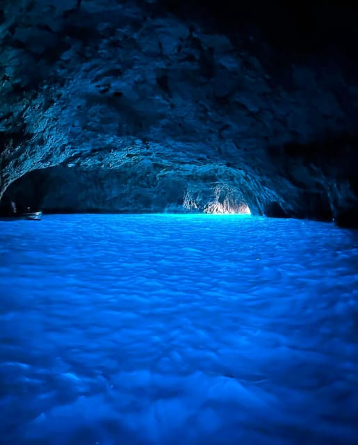 From Positano: Sail to Capri's Stunning Beauty - What to pack for the boat