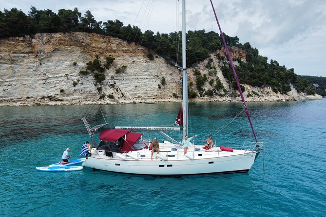 From Skopelos: Full-Day Sailing to Alonissos & Marine Park - Second stop: the long lunch and paddleboard break