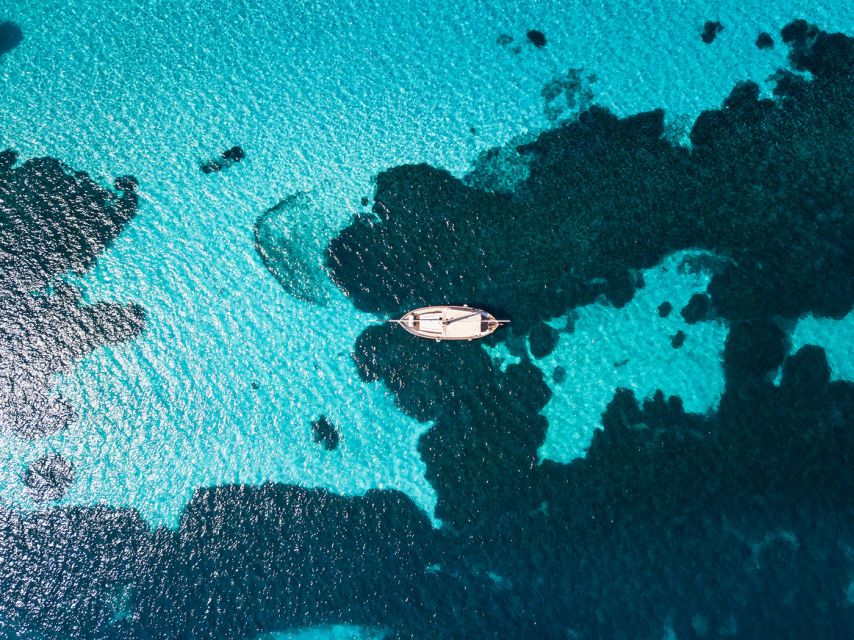 From Stintino: Asinara Vintage Sailing Boat Tour with Lunch - Key points to know before you book