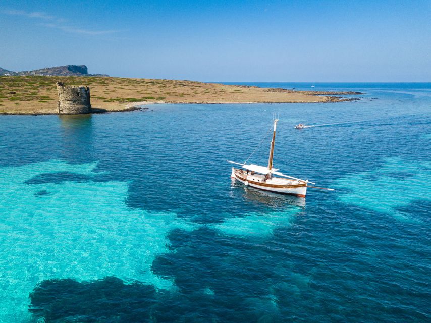 From Stintino: Asinara Vintage Sailing Boat Tour with Lunch - Who should book this Asinara sailing tour?