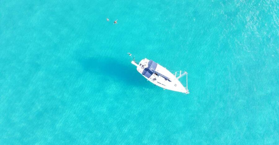 From Tropea: Sailing tour along the coast of the Gods - Grotta dello Scheletro and the first swim