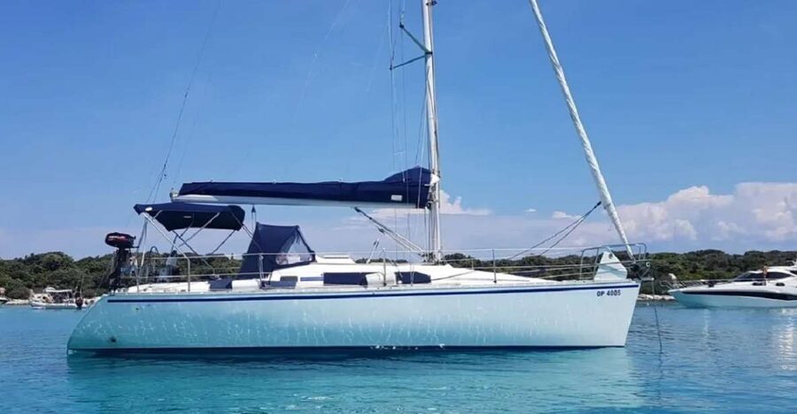 From Zadar: Private Half Day Sailing Tour - Swimming, snorkeling, and fishing time