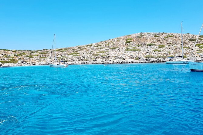 Full Day Private Luxury Escape Sailing - Pickup, meeting point, and group size