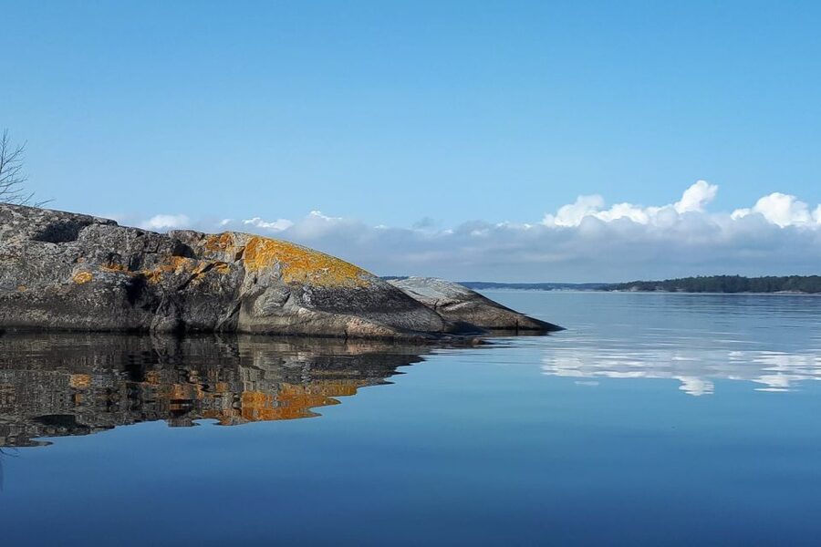 Full-Day Stockholm Archipelago Sailing Tour - Leaving Stockholm for the Vaxholm Harbor